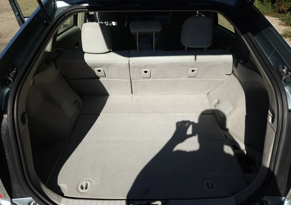 Toyota Prius cena 37000 przebieg: 338000, rok produkcji 2012 z Sokółka małe 56